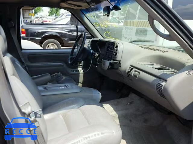 1996 GMC C1500 SUBU 1GKEC16R6TJ721239 Bild 4