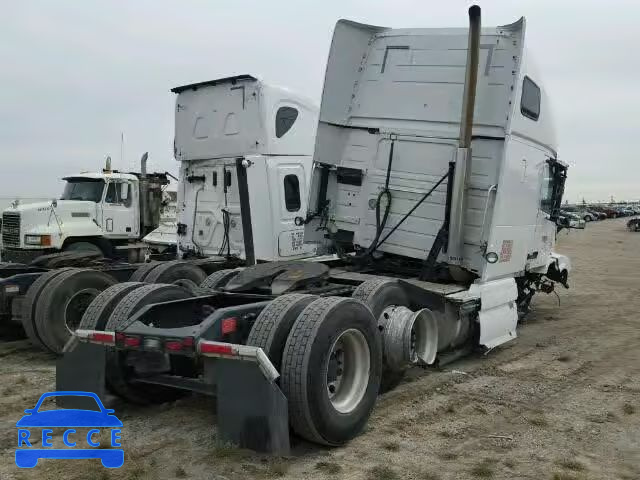 2015 VOLVO VNL 4V4NC9EHXFN925112 Bild 3