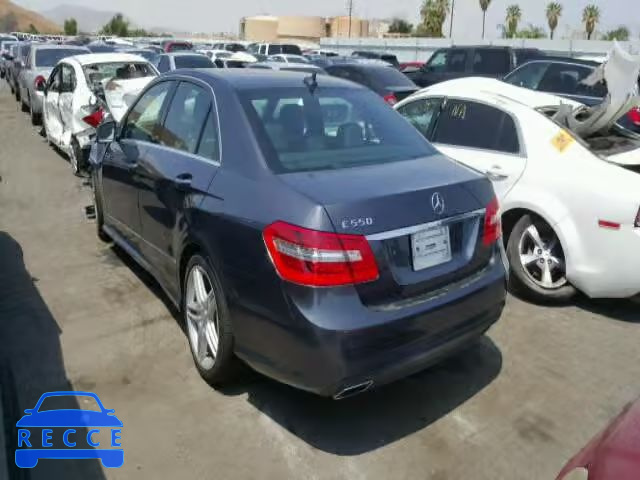 2011 MERCEDES-BENZ E550 WDDHF7CB0BA382928 image 2