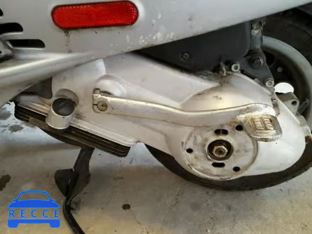 2005 VESPA M198F ZAPM198F655011749 image 6