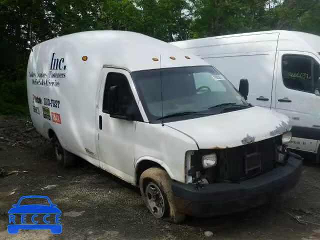 2003 CHEVROLET EXPRESS CU 1GBHG31U531158242 image 0