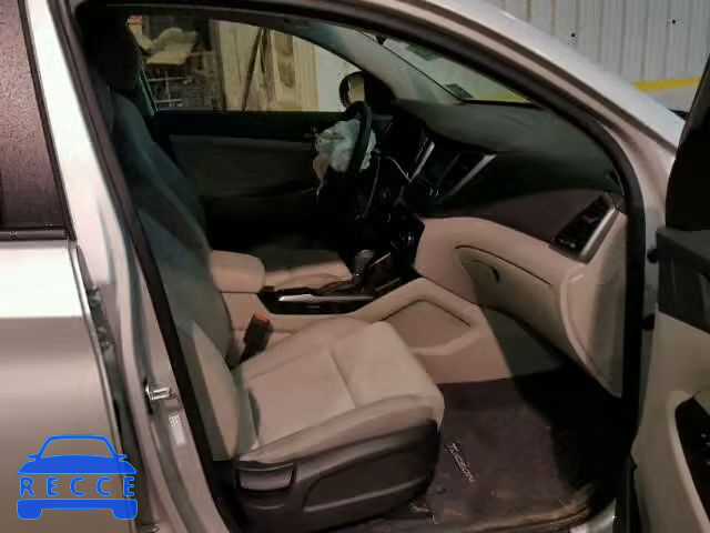 2016 HYUNDAI TUCSON SE KM8J23A4XGU127435 image 4