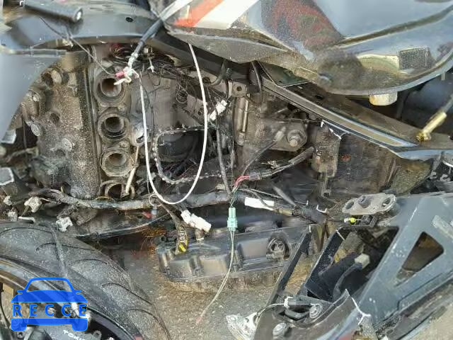 2004 SUZUKI GSX-R1000 JS1GT75A142106851 image 6