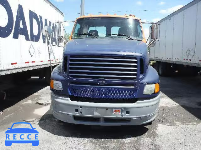 2000 STERLING TRUCK A9500 2FWWHECB3YAF39650 image 1