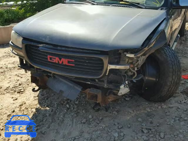 2002 GMC SIERRA C25 1GTHC23U32F176710 image 8