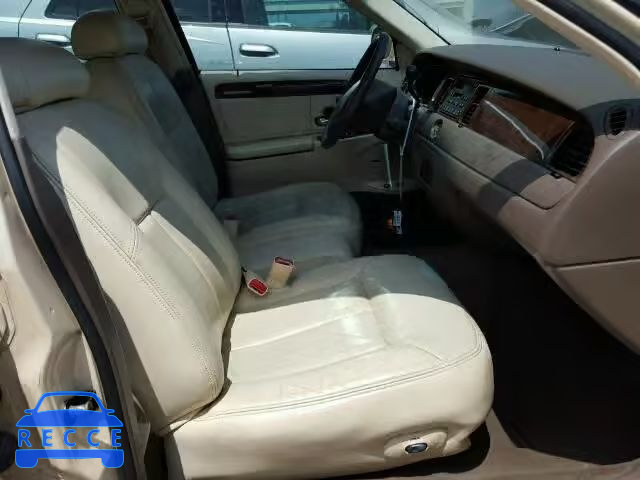 1998 LINCOLN TOWN CAR C 1LNFM83W0WY723785 image 4