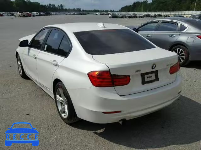 2013 BMW 320I WBA3B1C55DK128035 Bild 2