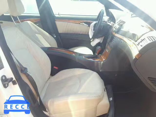 2008 MERCEDES-BENZ E550 WDBUF72X98B205768 image 4