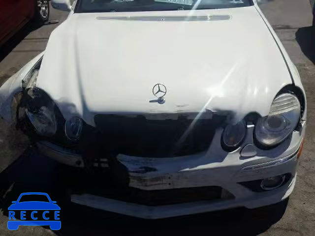 2008 MERCEDES-BENZ E550 WDBUF72X98B205768 image 6