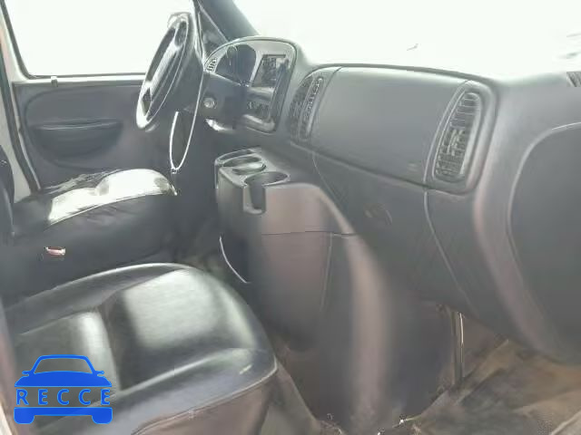 2002 DODGE RAM VAN B1 2B7HB11Y12K100875 image 4