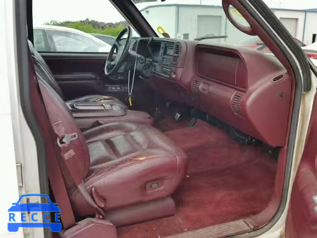 1997 GMC YUKON 1GKEK13R6VJ706332 image 4