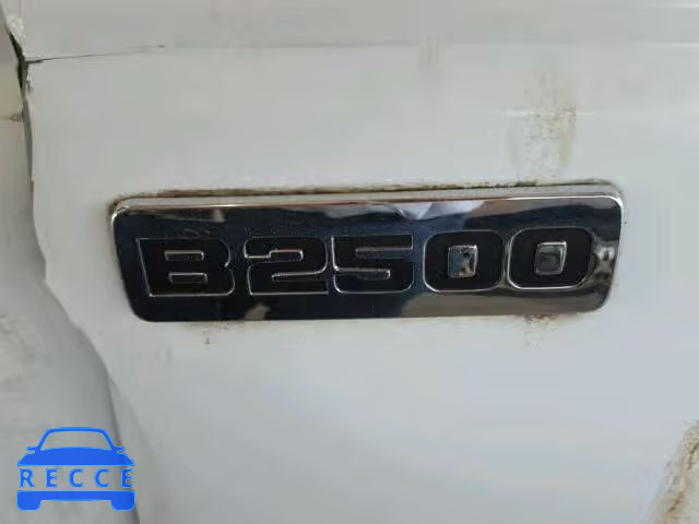 2000 MAZDA B2500 4F4YR12C0YTM31056 image 8