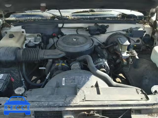 1989 CHEVROLET C2500 1GCFC24K9KZ121228 Bild 6