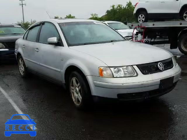 2000 VOLKSWAGEN PASSAT GLX WVWUH23B9YE318734 зображення 0