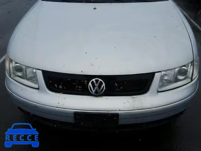 2000 VOLKSWAGEN PASSAT GLX WVWUH23B9YE318734 image 6