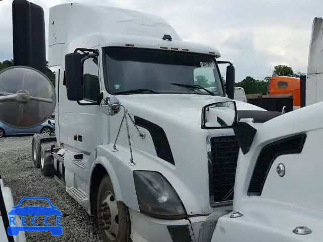 2008 VOLVO VNL 4V4NC9GH48N484299 Bild 0