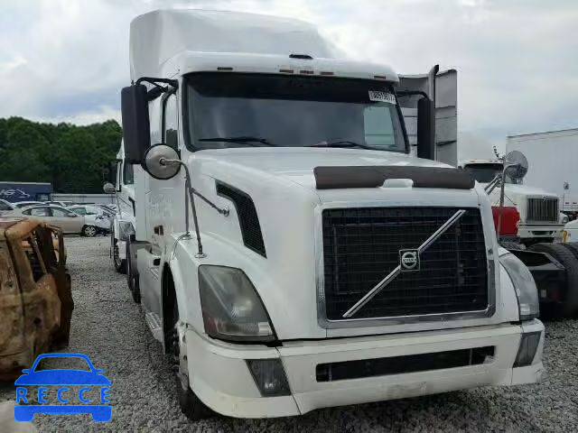 2008 VOLVO VNL 4V4NC9GH38N484309 Bild 0