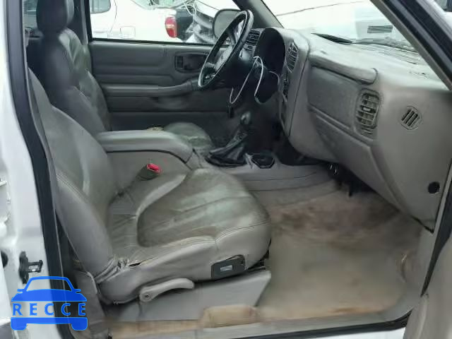 2000 GMC JIMMY 1GKCS13WXY2122415 image 4