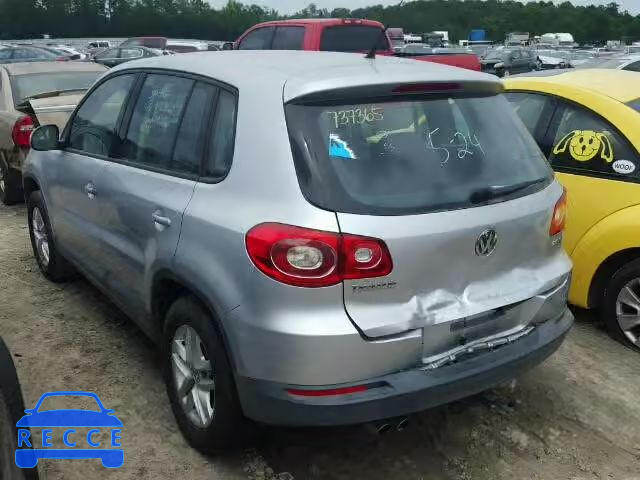 2011 VOLKSWAGEN TIGUAN S WVGCV7AX9BW524617 image 2