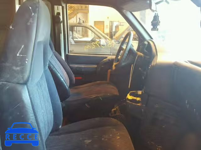 2002 GMC SAFARI 1GTDM19X12B515401 Bild 4