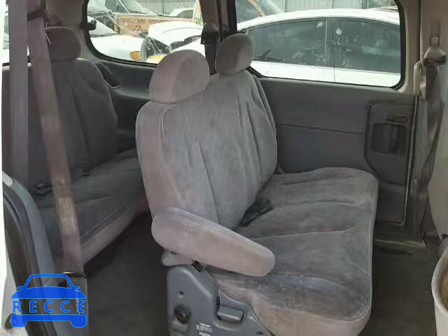 2001 NISSAN QUEST GXE 4N2ZN15T11D828096 image 5