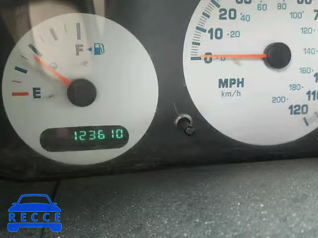 2003 CHRYSLER VOYAGER 1C4GJ25B83B254419 image 7