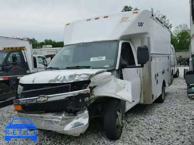 2005 CHEVROLET EXPRESS 1GBJG31U551257261 зображення 1