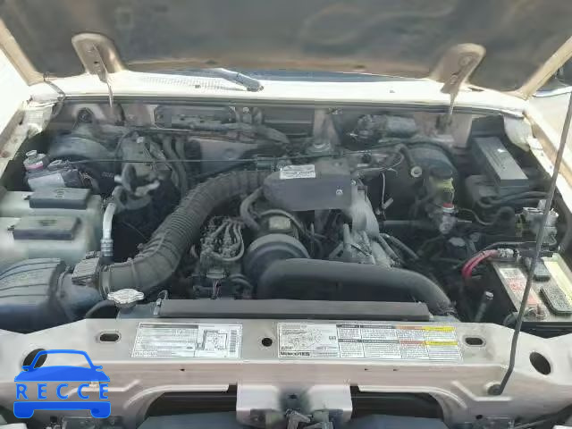 1998 MAZDA B2500 CAB 4F4YR16CXWTM23893 Bild 6