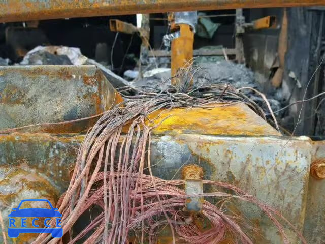 1984 CHEVROLET P30 1GBKP37W2E3339062 зображення 9
