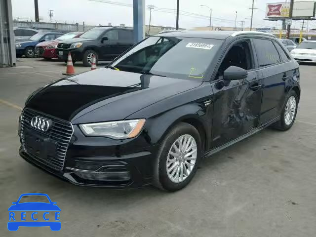 2016 AUDI A3 E-TRON WAUVPBFF0GA070222 Bild 1