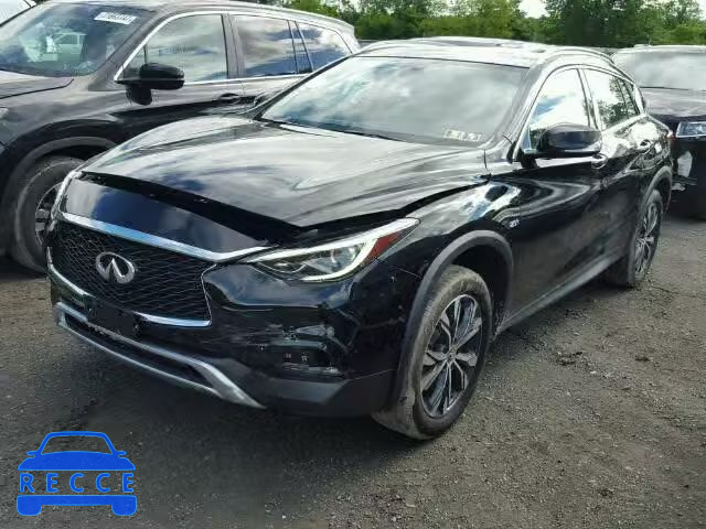 2017 INFINITI QX30 BASE SJKCH5CR8HA025549 image 1