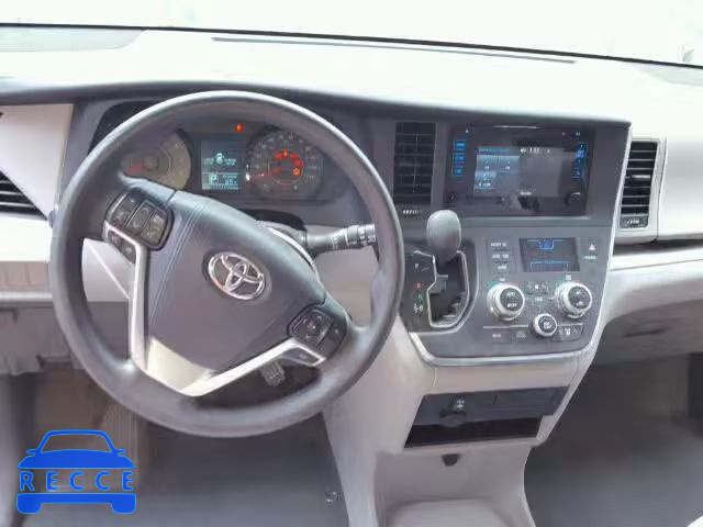 2015 TOYOTA SIENNA 5TDZK3DC7FS596186 image 8