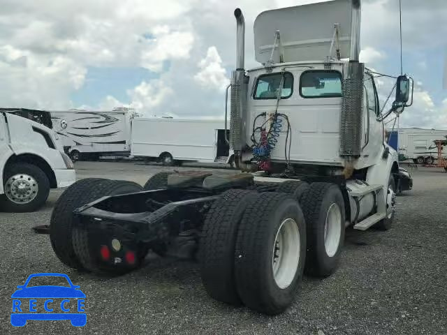 2007 STERLING TRUCK AT9500 2FWJA3DE47AX40285 image 3