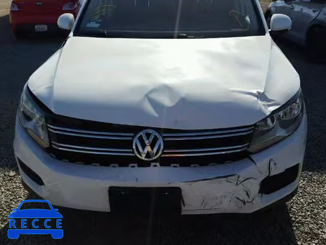 2017 VOLKSWAGEN TIGUAN WOL WVGSV7AX4HW503047 Bild 8