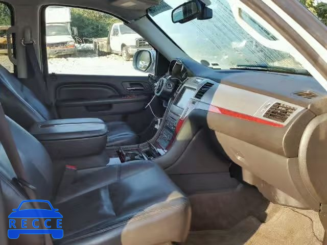 2011 CADILLAC ESCALADE E 1GYS3HEF4BR155011 image 4