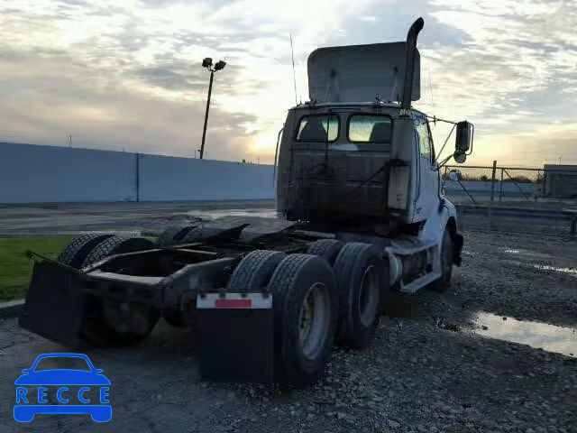 2007 STERLING TRUCK AT9500 2FWJA3CV87AZ17101 image 3