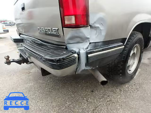 1998 CHEVROLET TAHOE C150 1GNEC13R7WJ359482 image 9