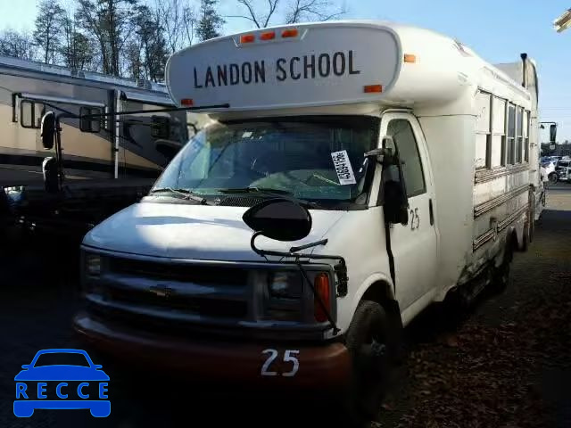 2002 CHEVROLET EXPRESS CU 1GBJG31RX21108481 Bild 1