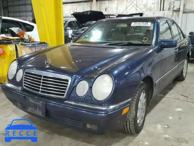 1998 MERCEDES-BENZ E 320 4MAT WDBJF82F5WX001372 image 1