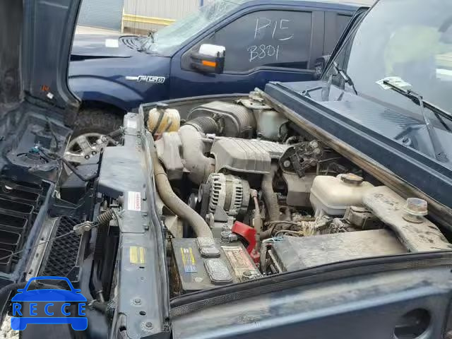 2008 HUMMER H2 SUT 5GRGN22808H108337 Bild 6
