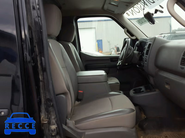 2013 NISSAN NV 1500 1N6BF0KX1DN107968 image 4