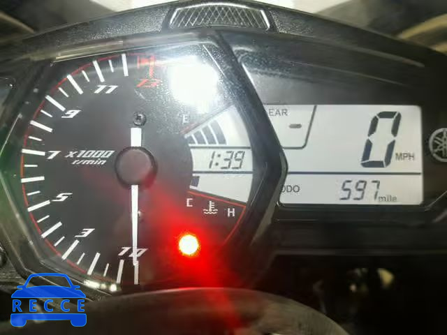 2017 YAMAHA YZFR3 MH3RH06Y6HK016850 image 9