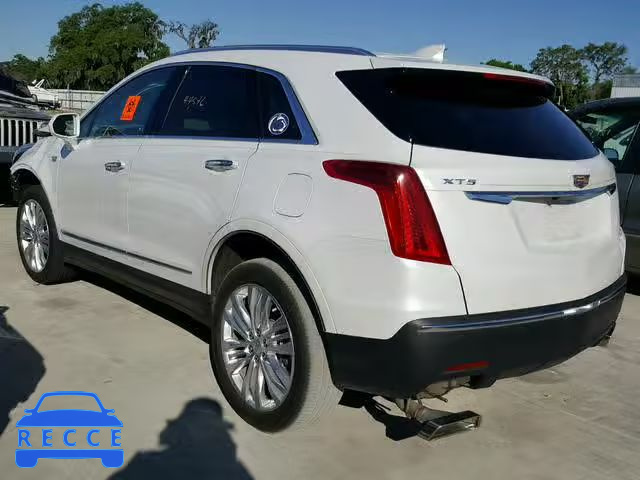 2017 CADILLAC XT5 PREMIU 1GYKNCRS2HZ102577 image 2