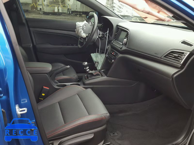 2017 HYUNDAI ELANTRA SP KMHD04LB8HU338610 image 4