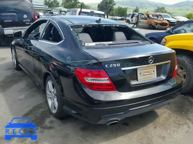 2015 MERCEDES-BENZ C 250 WDDGJ4HB8FG416697 image 2