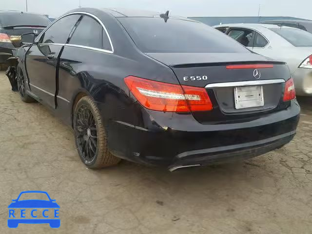 2011 MERCEDES-BENZ E 550 WDDKJ7CB4BF068688 image 2