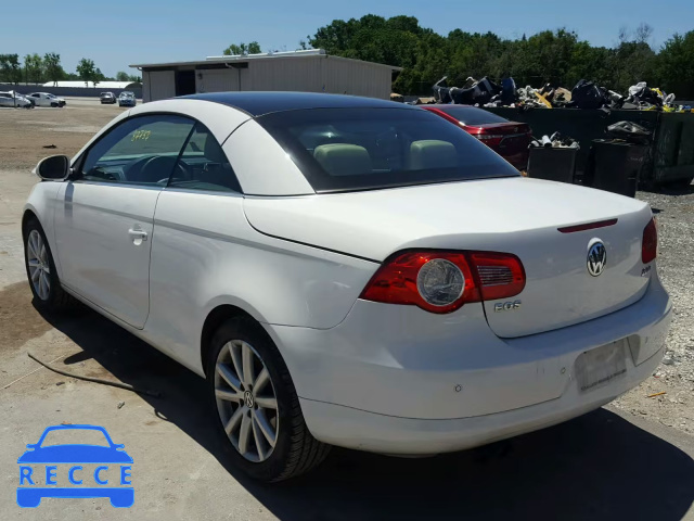 2007 VOLKSWAGEN EOS 2.0T L WVWFA71F87V013742 image 2