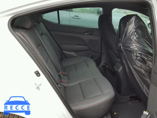 2018 HYUNDAI ELANTRA SP KMHD04LB9JU487419 image 5