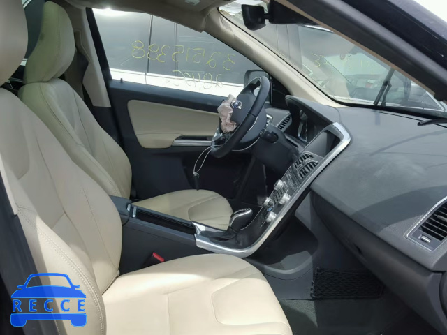 2016 VOLVO XC60 T5 YV4612RK7G2868760 image 4