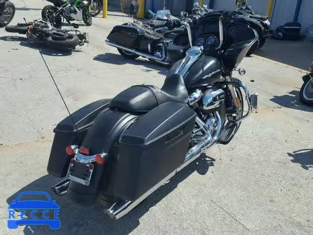 2017 HARLEY-DAVIDSON FLTRX ROAD 1HD1KHC14HB660400 image 3